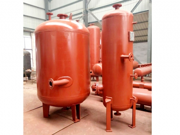 連續排污擴容器